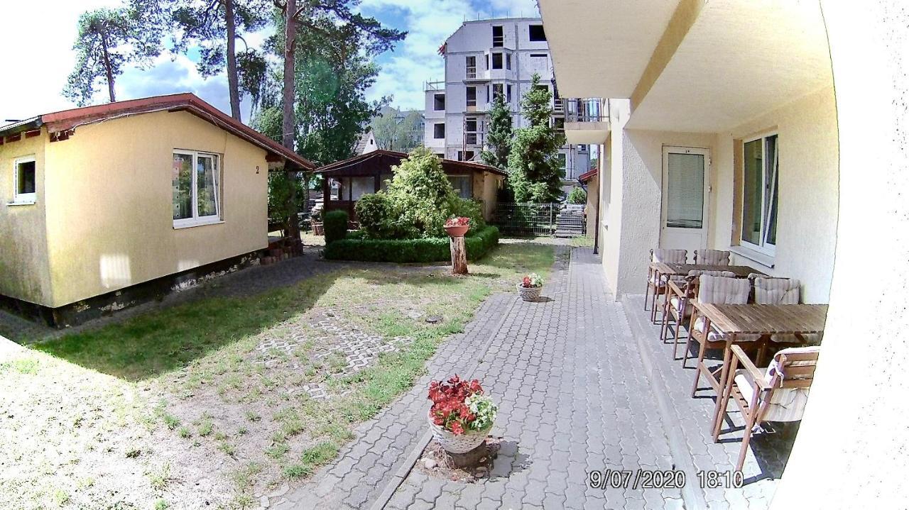 DziwnówekCzarny Bursztyn公寓 外观 照片