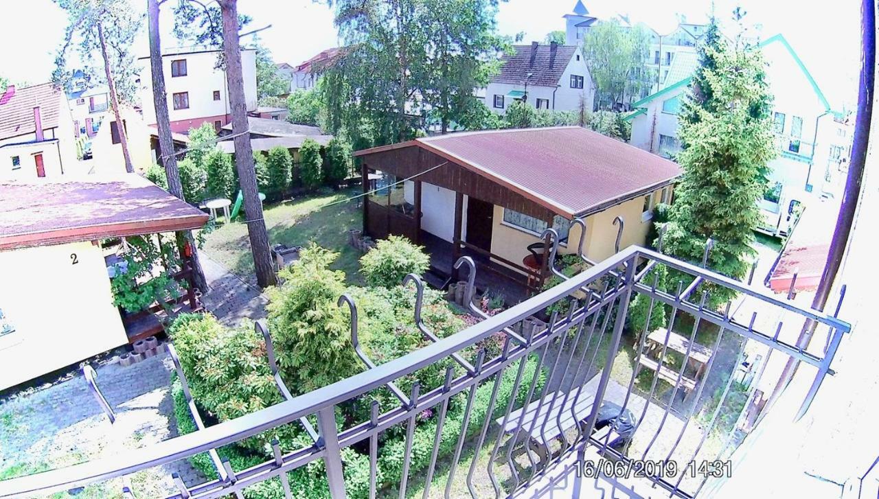DziwnówekCzarny Bursztyn公寓 外观 照片